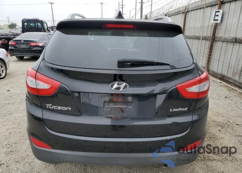 2015 Hyundai Tucson Limited z USA, uszkodzony, nr VIN KM8JU3AG6FU062988
